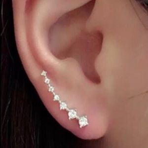 Dazzling crawler earrings! Great everyday jewelry!